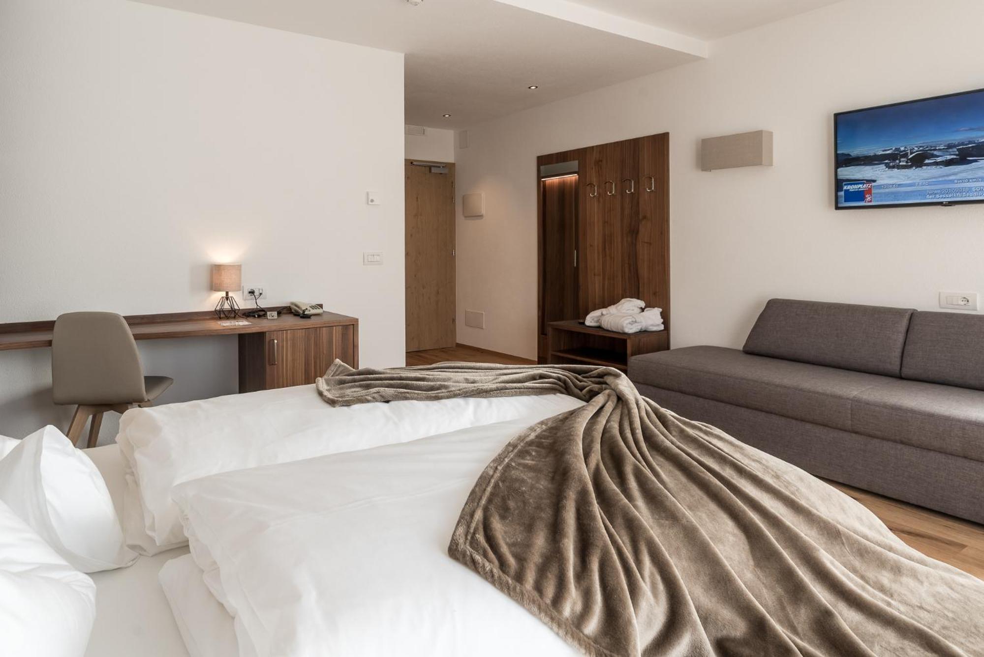 Hotel B&B Feldmessner Brunico Exteriér fotografie